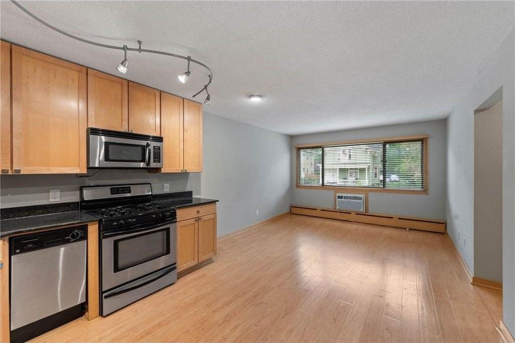 2530 1st Ave S #N201 - Photo 3 of 14