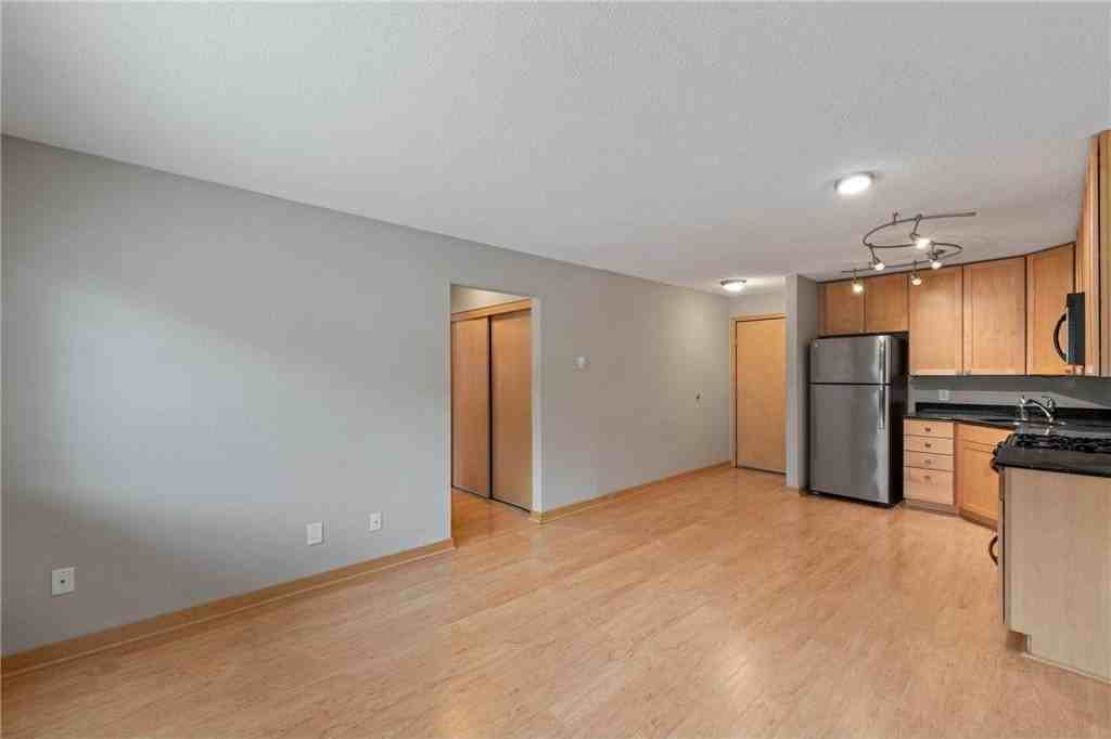 2530 1st Ave S #N201 - Photo 7 of 14