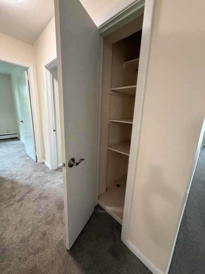 16 Whites Ave - Photo 3 of 8