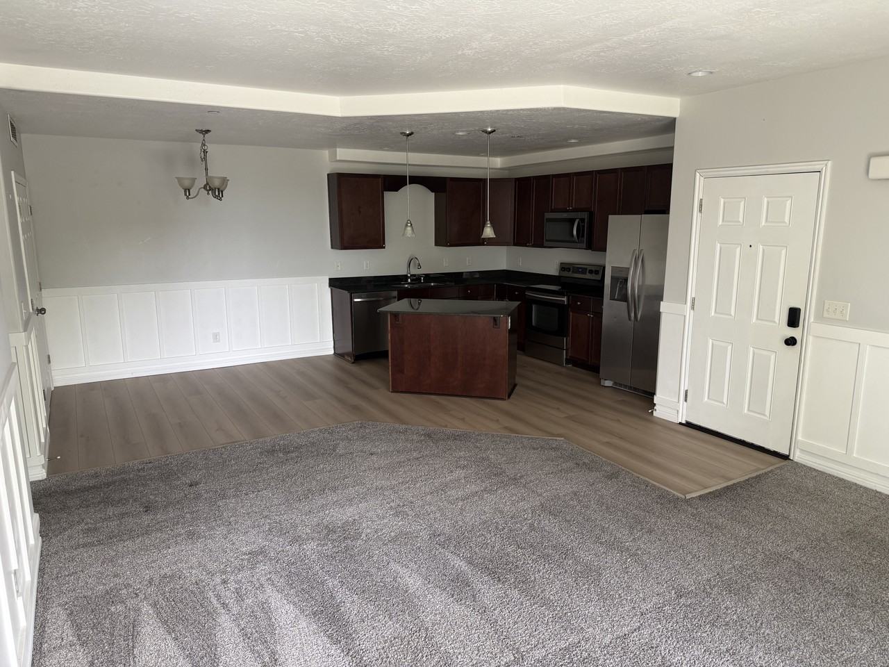 610 Nw #G - Photo 2 of 23