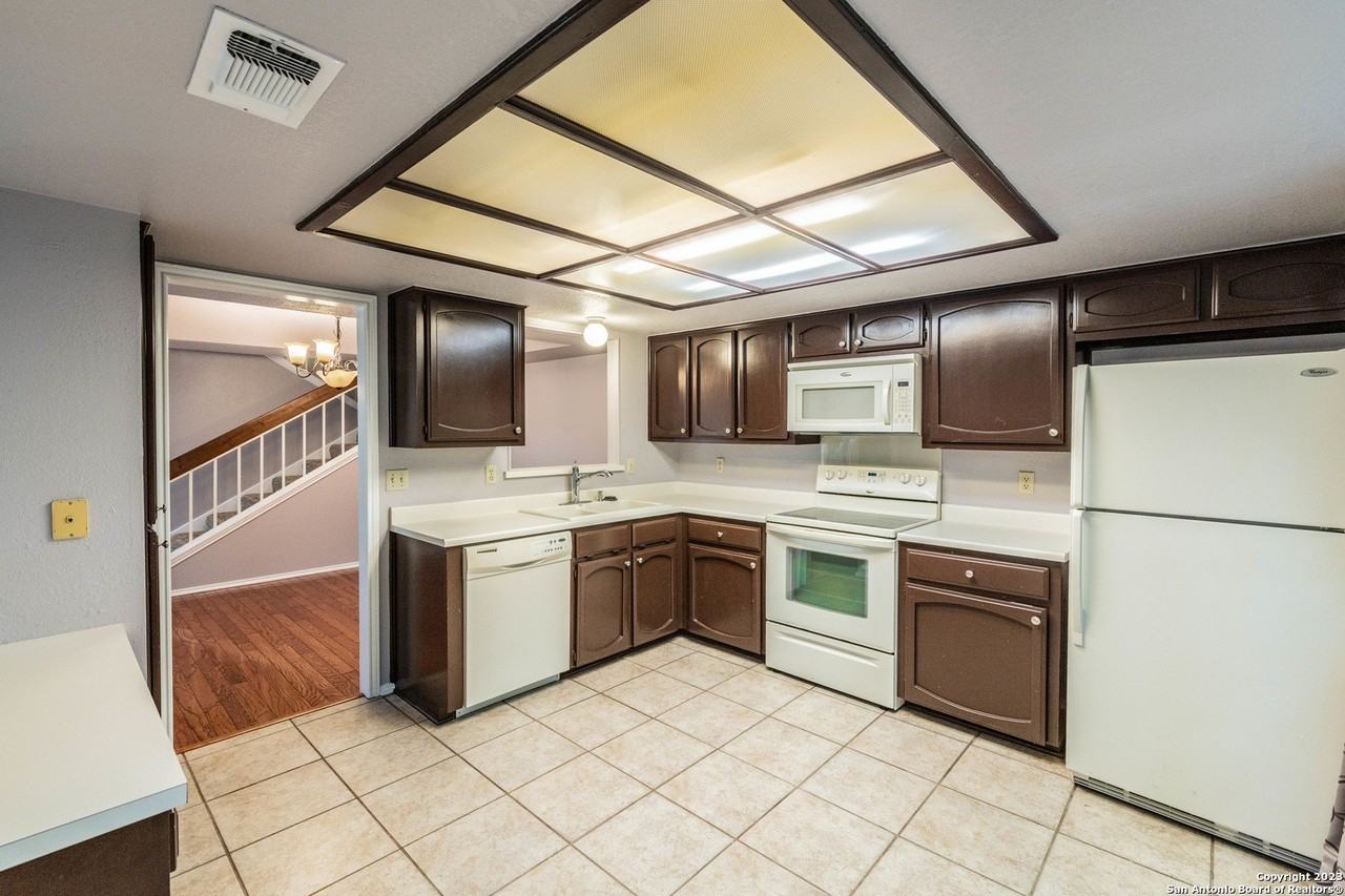 6003 Macgregor Way - Photo 4 of 14