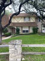 featured image of 6106 Vance Jackson Rd #15