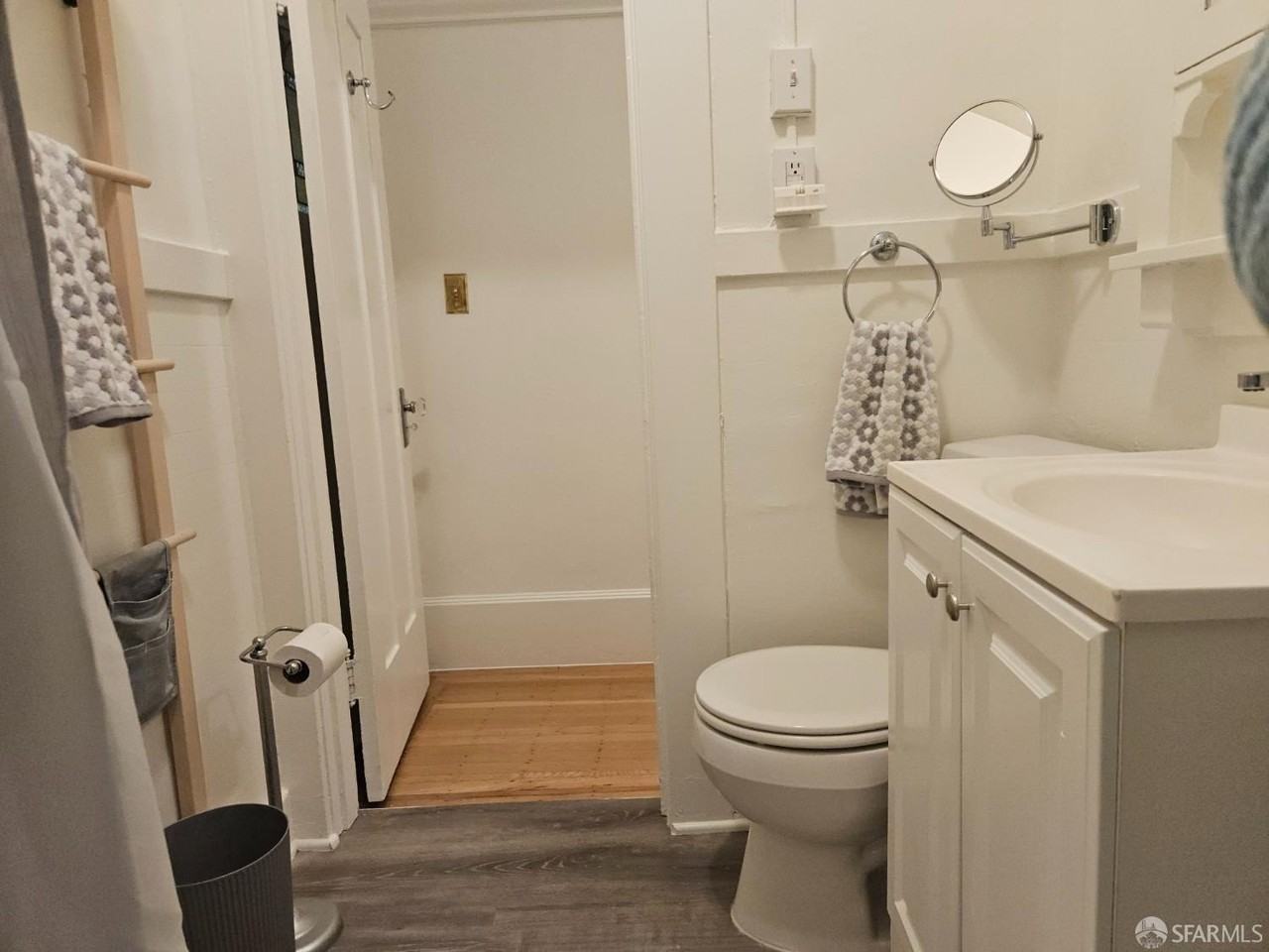 1145 Pine St #21 - Photo 4 of 13