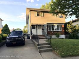 featured image of 11 W Cedarview Ave #1FL