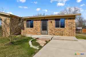 featured image of 222 Redbud Ln #A