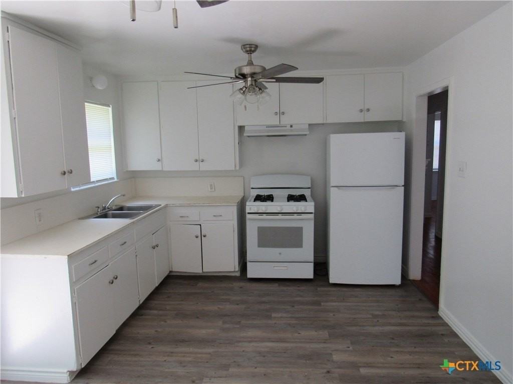 1200 Jefferis Ave - Photo 3 of 12