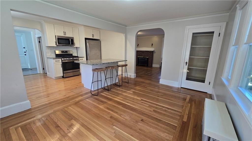 63 La Salle Dr - Photo 3 of 25