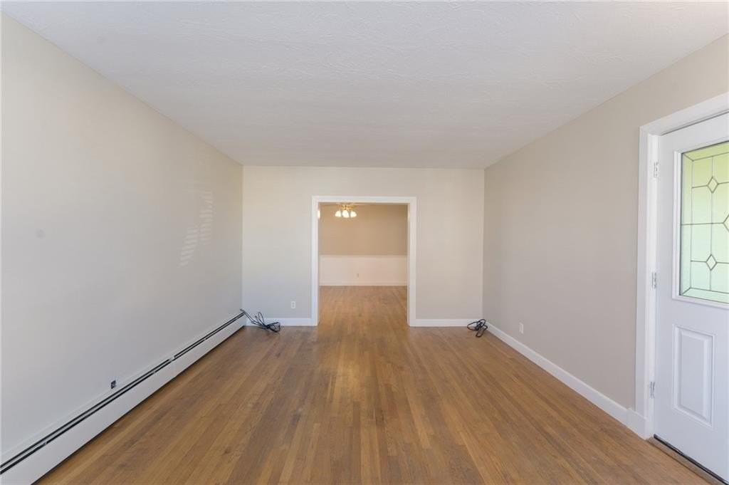 366 Park Pl #1 - Photo 3 of 13