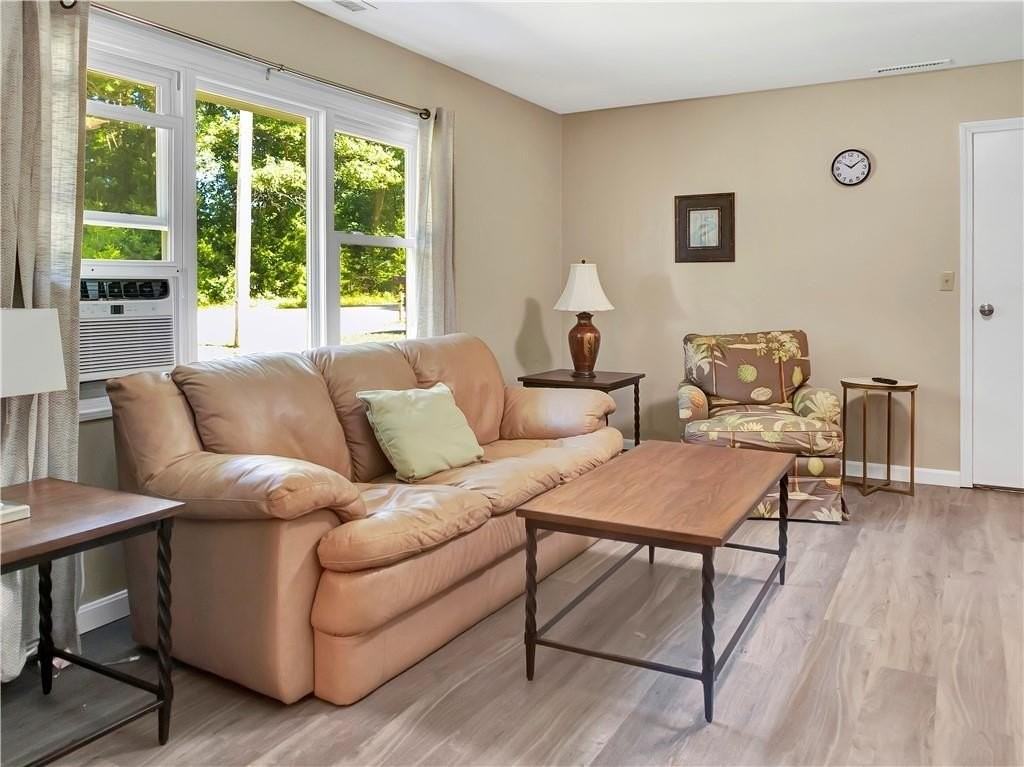 296 Signal Rock Dr - Photo 2 of 15