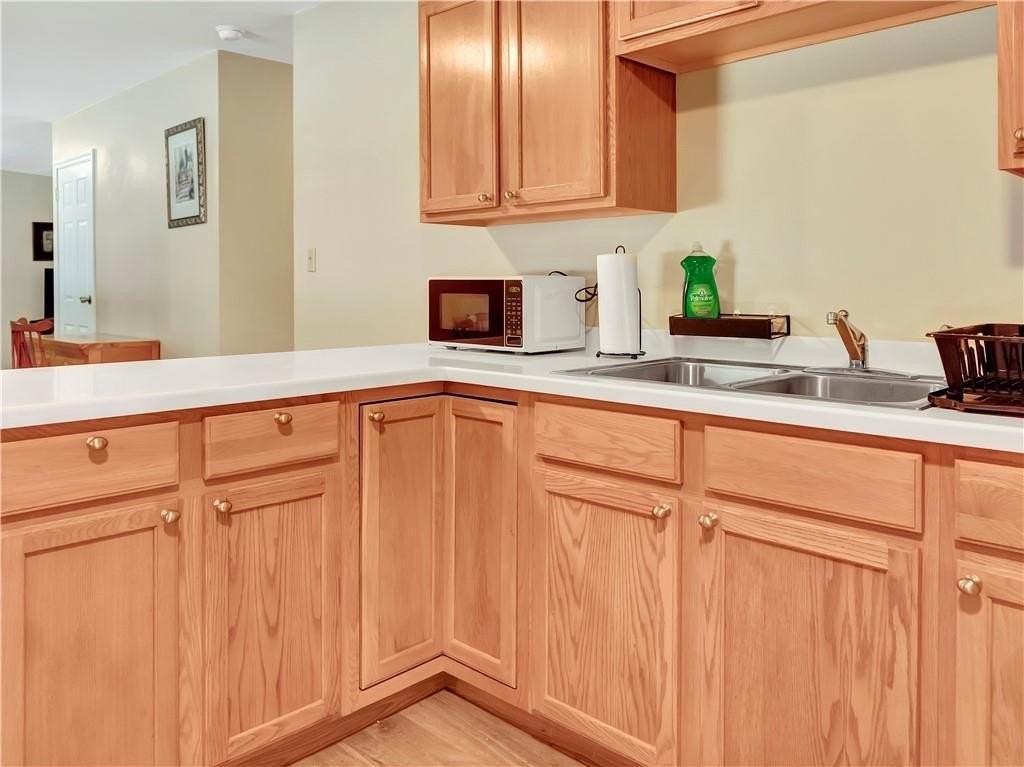 296 Signal Rock Dr - Photo 5 of 15