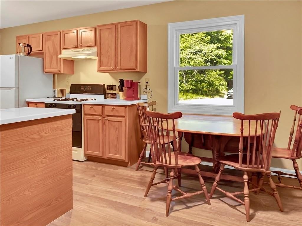 296 Signal Rock Dr - Photo 6 of 15