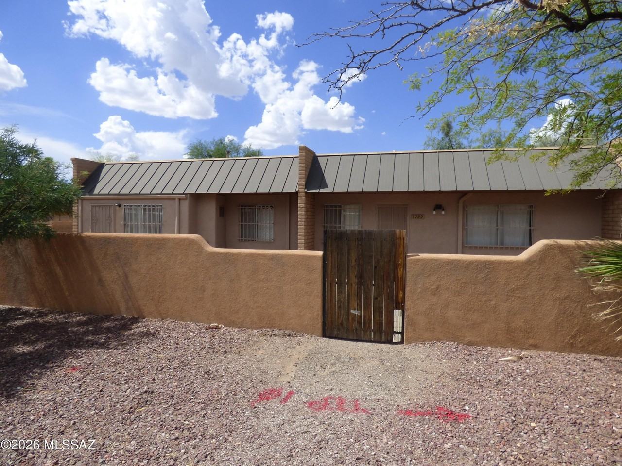 1029 E Irwin Pl #A - Photo 2 of 30
