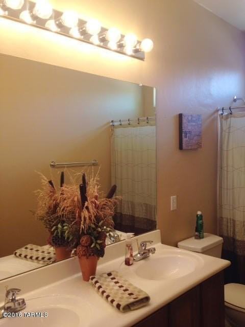 12694 N Maize Dr - Photo 3 of 8