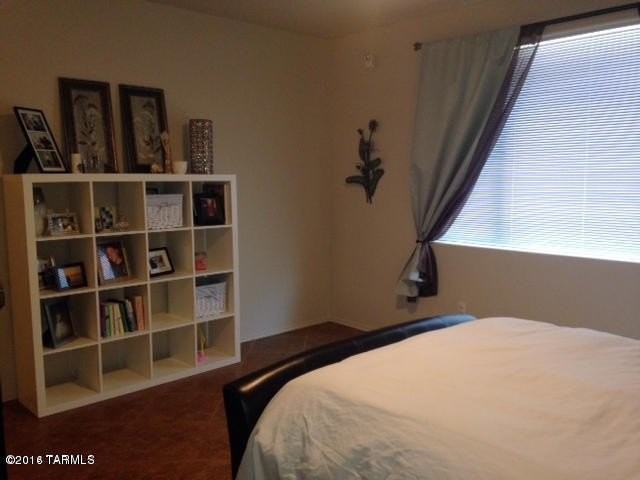 12694 N Maize Dr - Photo 5 of 8