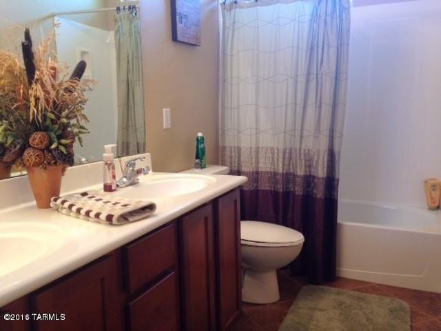 12694 N Maize Dr - Photo 6 of 8