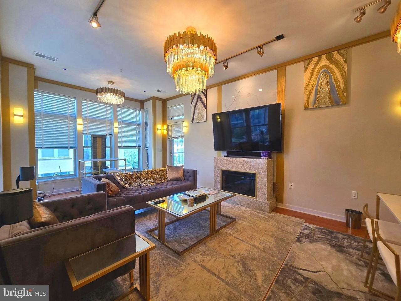 1209 N Charles St #202 - Photo 4 of 41