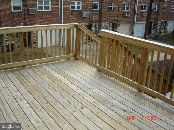 925 Chestnut Hill Ave - Photo 5 of 13