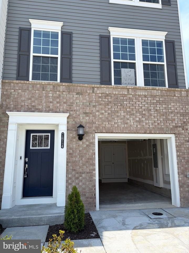 7614 River Reach Rd - Photo 5 of 30