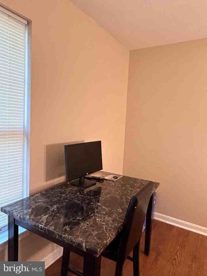 8 Trout Lily Ct - Photo 3 of 9