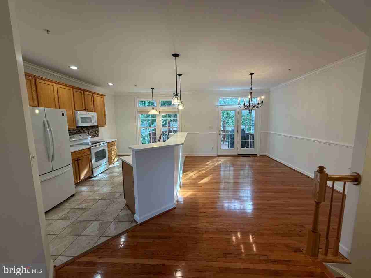 10631 Sandown Way - Photo 6 of 19