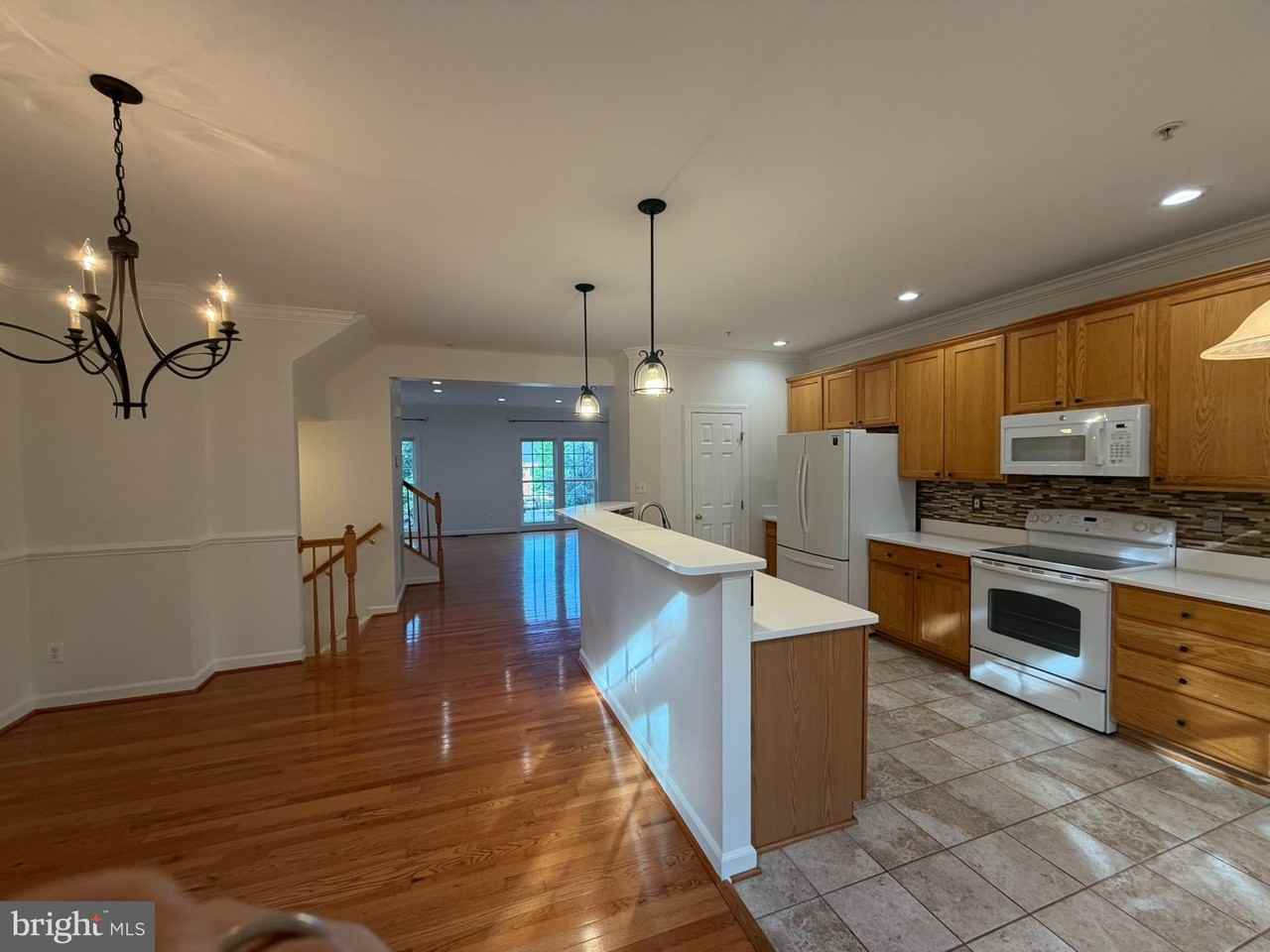 10631 Sandown Way - Photo 7 of 19