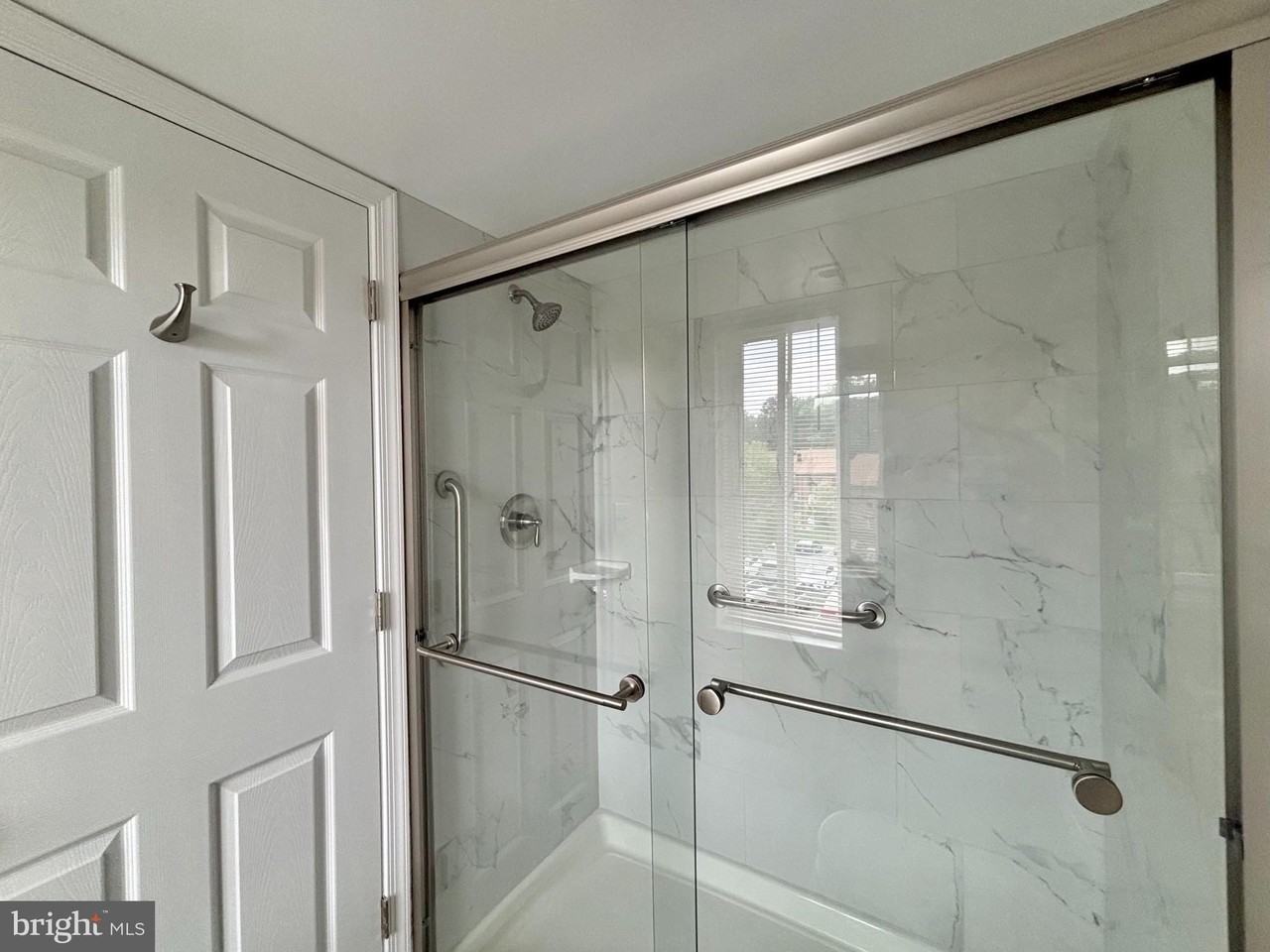 15210 Elkridge Way #91-3K - Photo 4 of 11