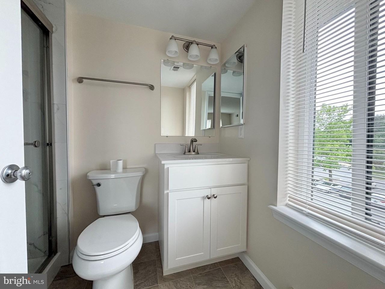 15210 Elkridge Way #91-3K - Photo 6 of 11