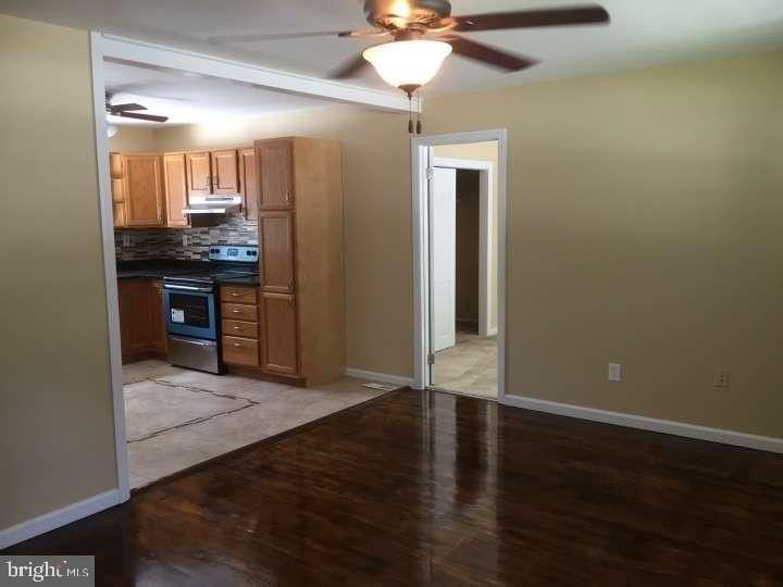 6 Georgia Ter - Photo 3 of 14