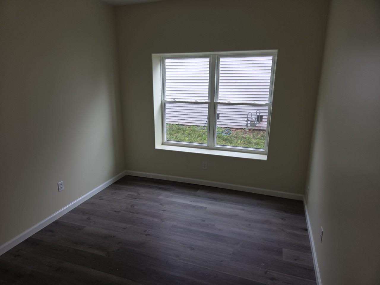 2250 Shelby St #1 - Photo 6 of 10
