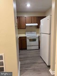 304 Christopher Pl #1stFL - Photo 2 of 15