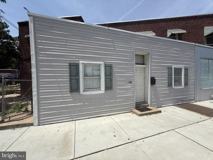 402 400-UNIT 4 N SPRINGFIELD Road - Photo 1 of 1