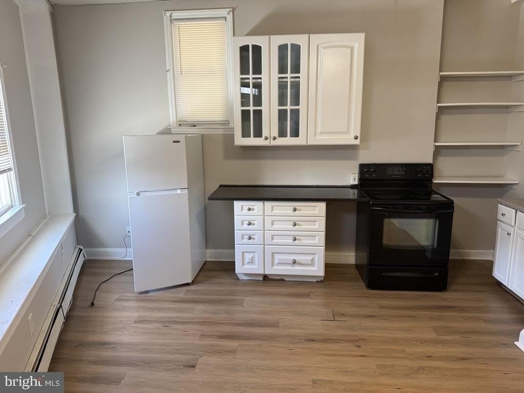 402 N Springfield Rd - Photo 3 of 11