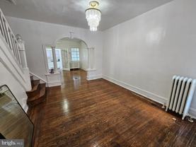 745 E Tioga St - Photo 1 of 1