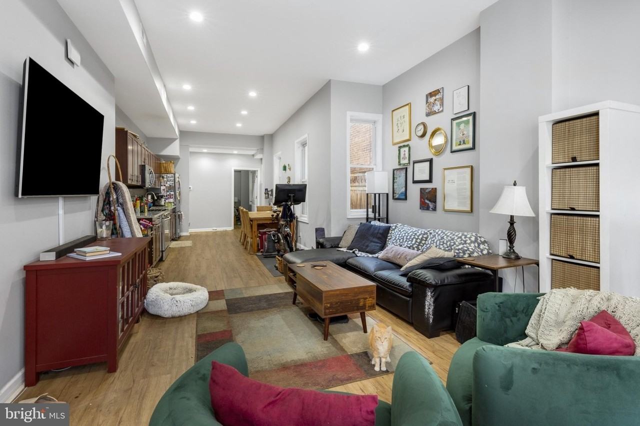 1209 E Susquehanna Ave #1 - Photo 3 of 17