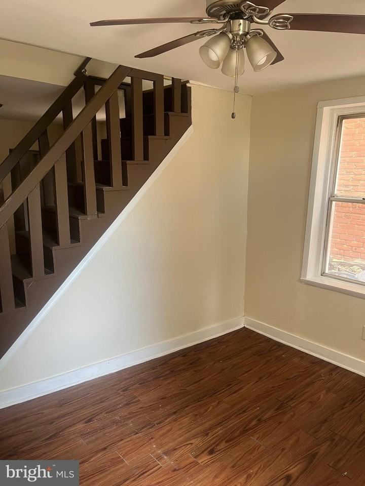 405 E Rittenhouse St - Photo 2 of 12
