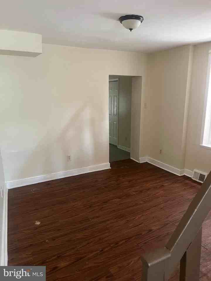405 E Rittenhouse St - Photo 4 of 12