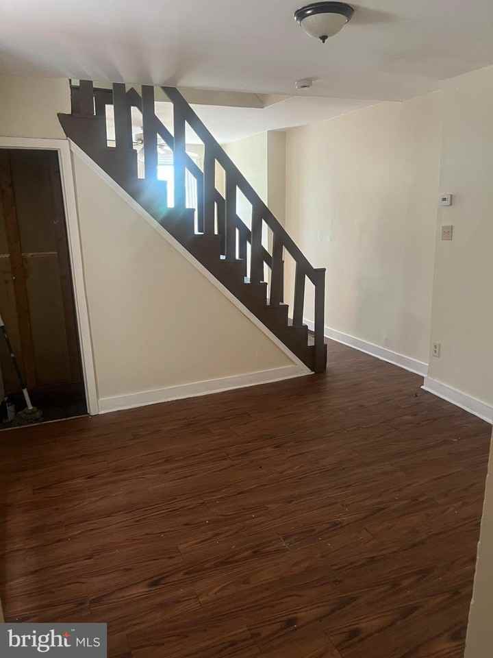 405 E Rittenhouse St - Photo 5 of 12
