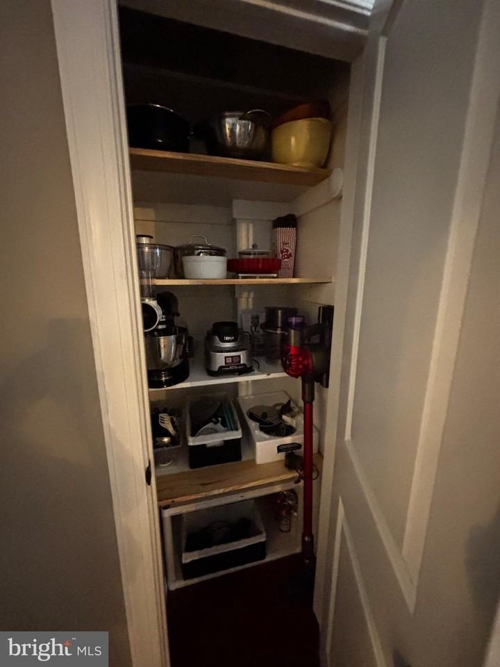 820 S Washington St #226 - Photo 7 of 13
