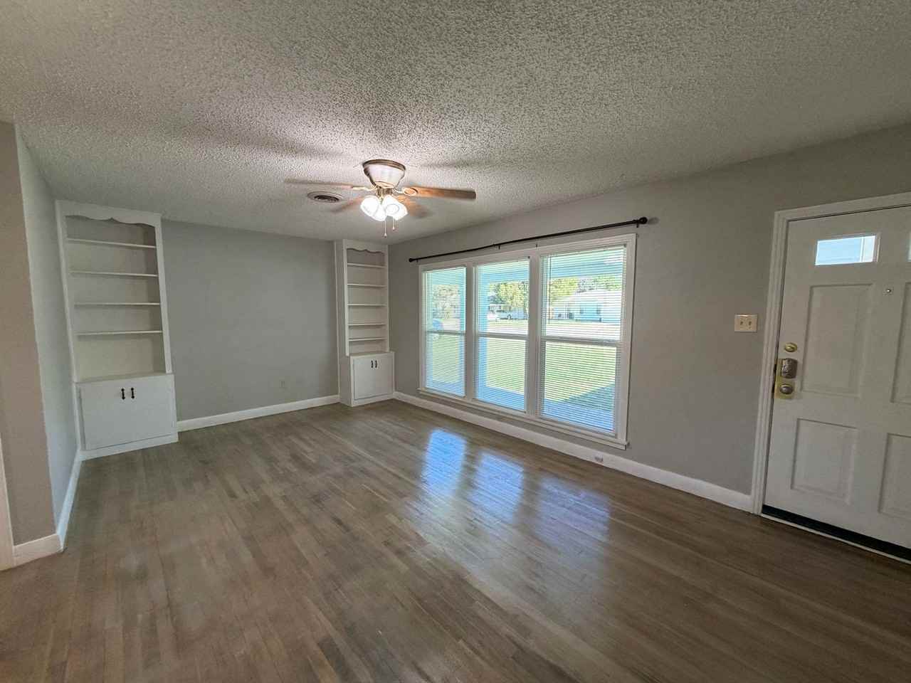 3312 31st St - Photo 2 of 16