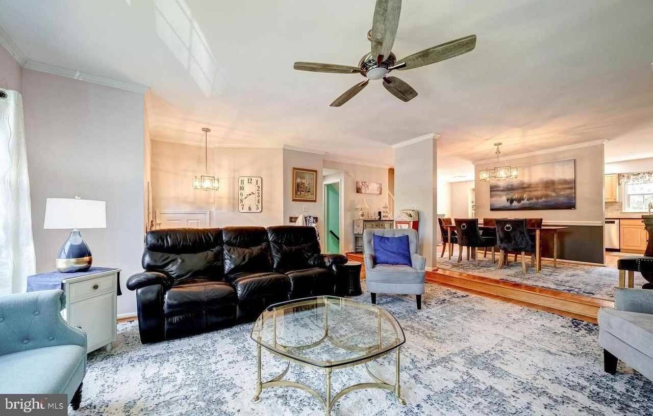 4113 Meadow Field Ct - Photo 2 of 21