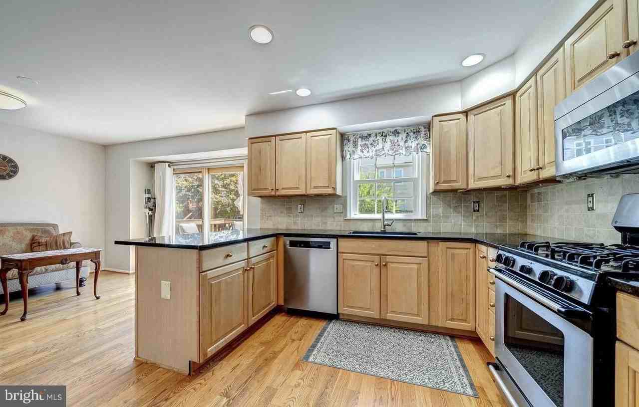 4113 Meadow Field Ct - Photo 7 of 21