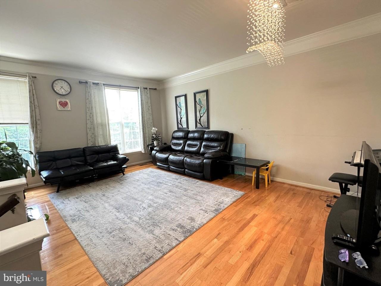 2386 Woodland Pond Ln - Photo 6 of 26