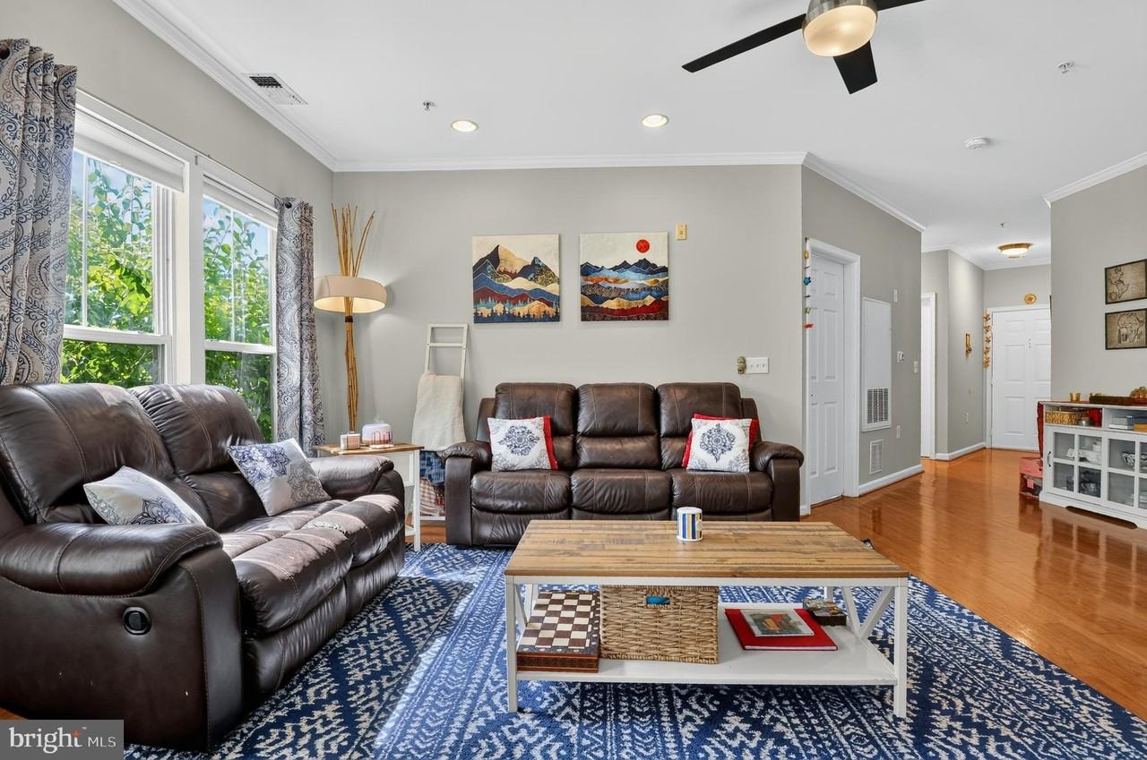2921 Deer Hollow Way #113 - Photo 2 of 26