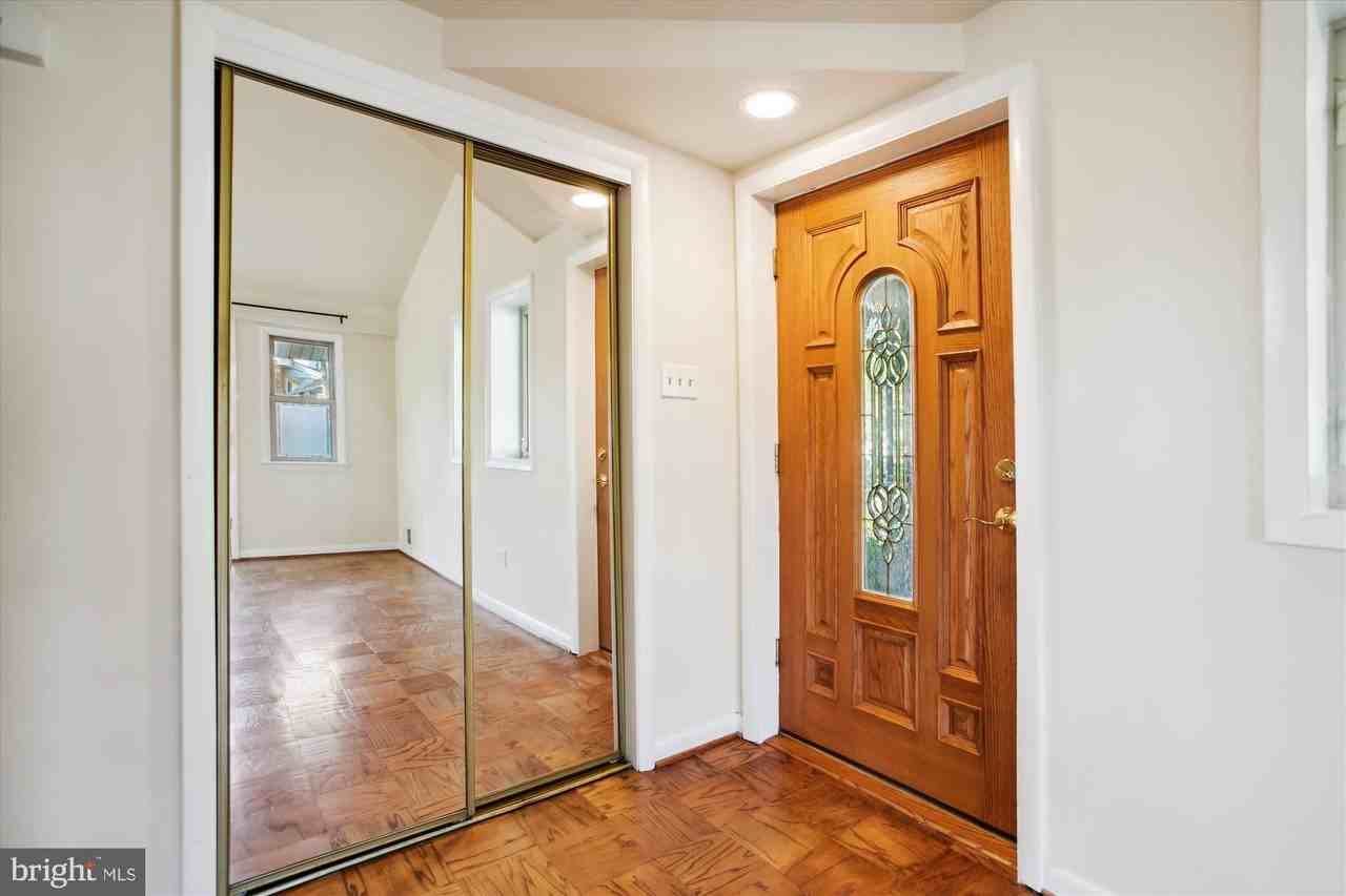8509 Cyrus Pl - Photo 2 of 50