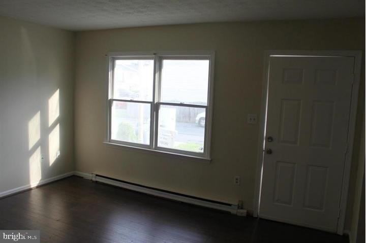 414 Cornwallis Ct - Photo 6 of 19
