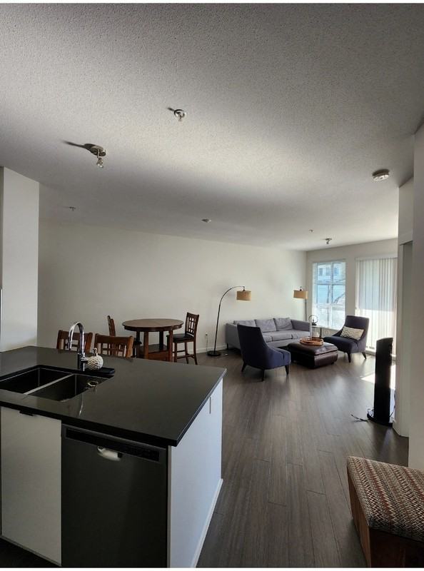 15138 34 Avenue #329 - Photo 2 of 16