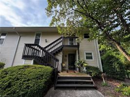 featured image of 132 Turnwood Ln