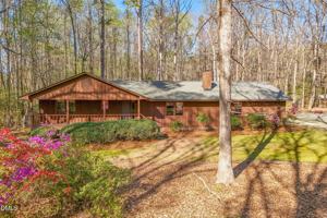 featured image of 433 Holly Oak Ct