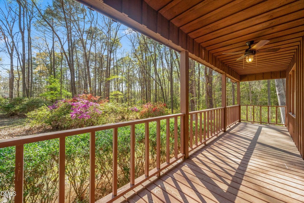 433 Holly Oak Ct - Photo 6 of 45