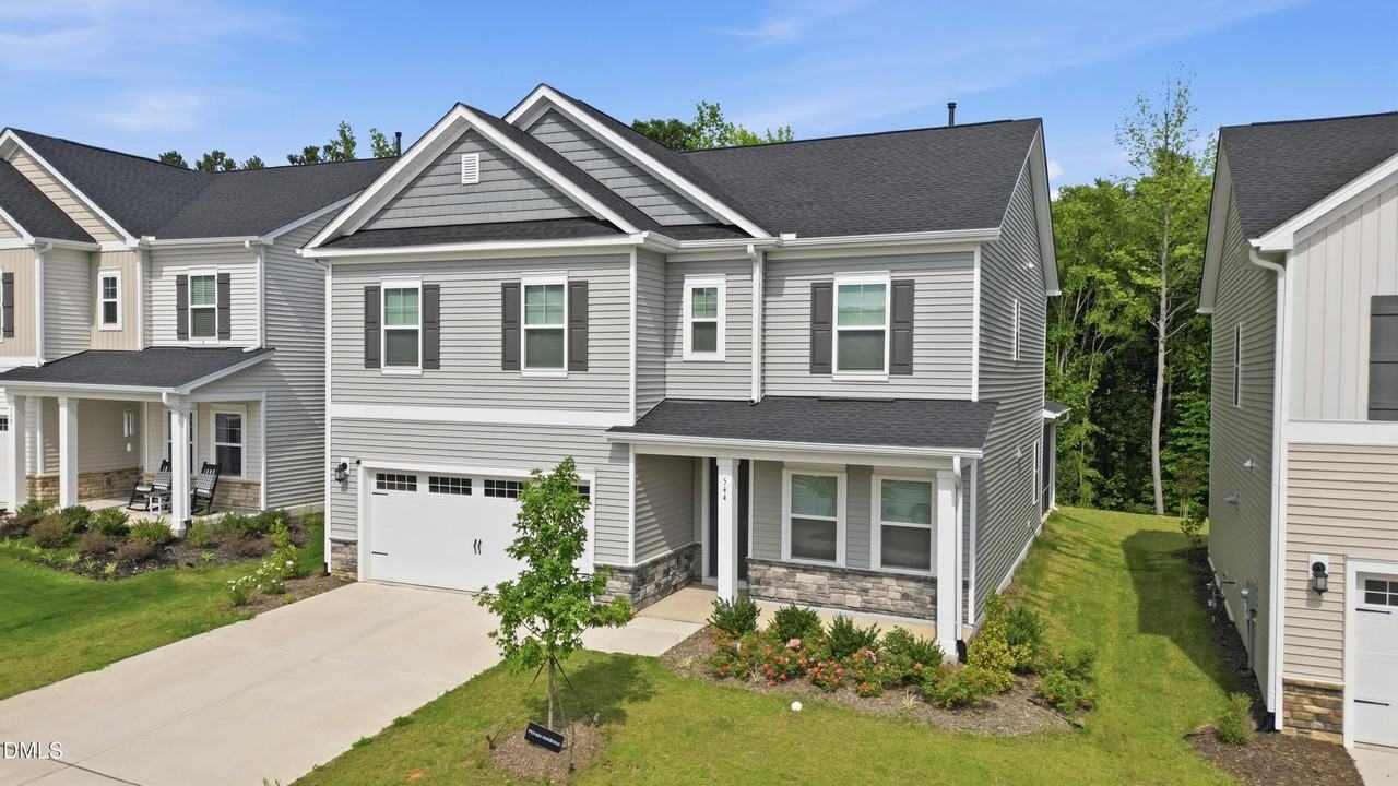 544 Tanner Lake Ln - Photo 2 of 40